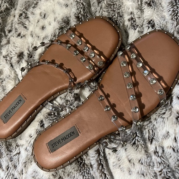 Steve Madden Clear stud Sandals - Picture 2 of 3
